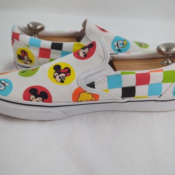 MENS VANS x DISNEY SIZE 11 SLIP ON SHOES SNEAKERS MICKEY WORLD. A61 - Picture 5 of 8